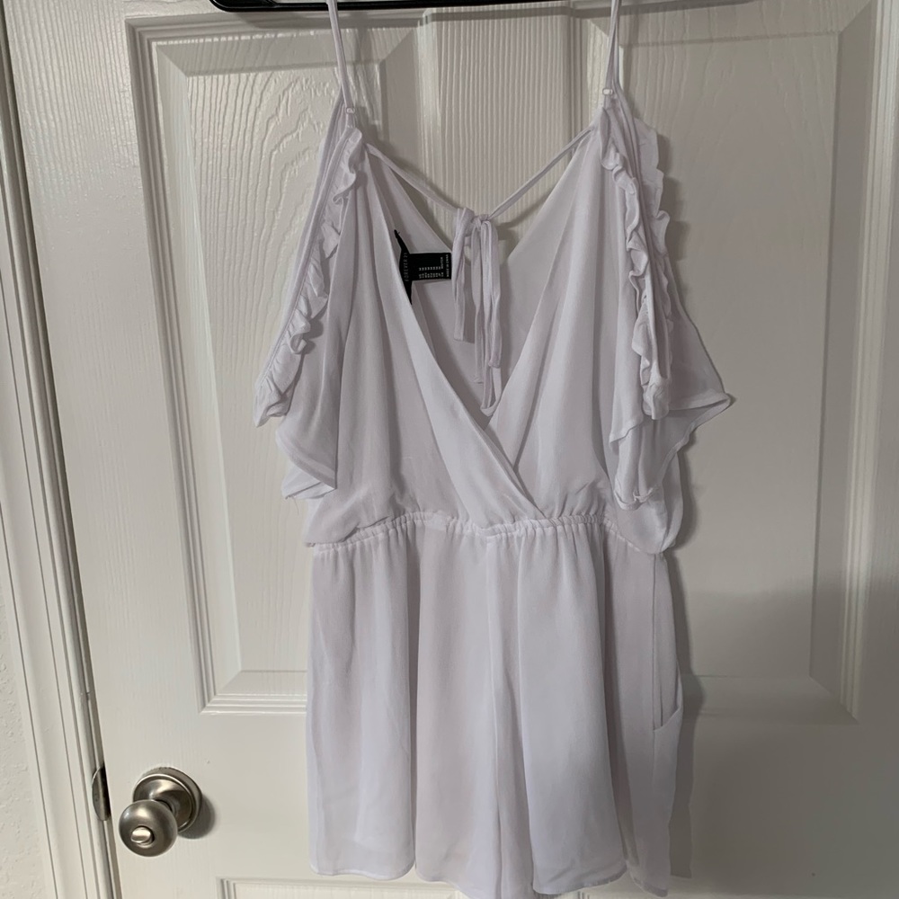 Romper - Picture 2 of 3